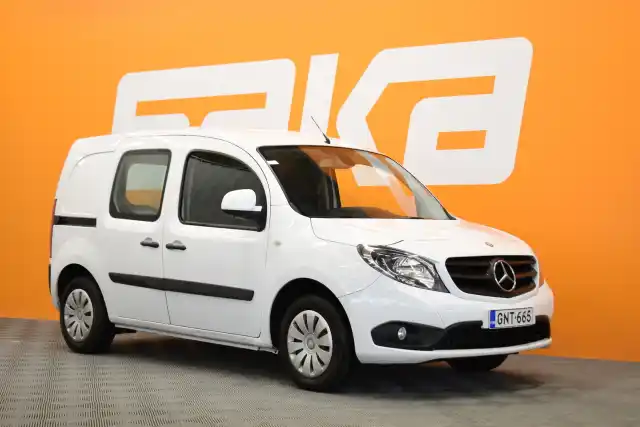 Valkoinen Pakettiauto, Mercedes-Benz Citan – GNT-665