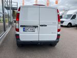 Valkoinen Pakettiauto, Mercedes-Benz VITO – GNT-993, kuva 3