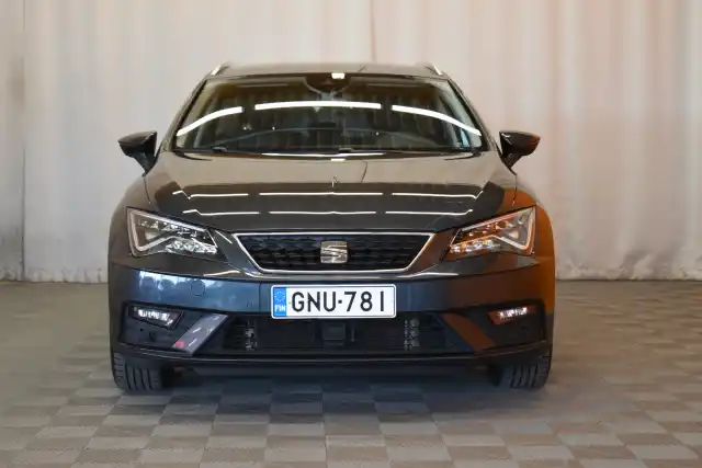 Harmaa Farmari, Seat Leon ST – GNU-781