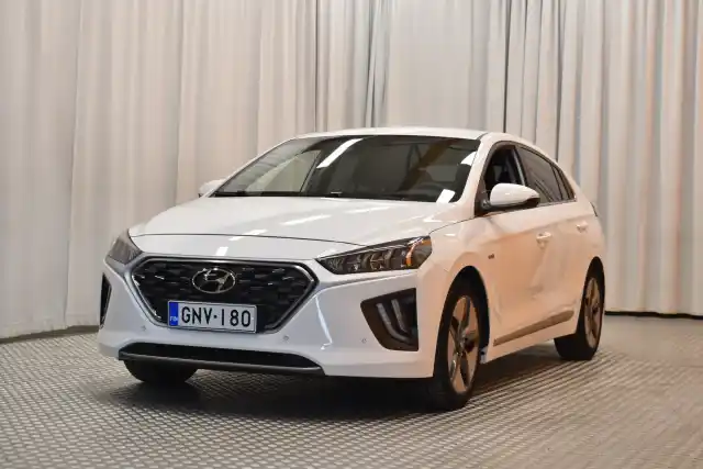 Valkoinen Viistoperä, Hyundai IONIQ hybrid – GNV-180
