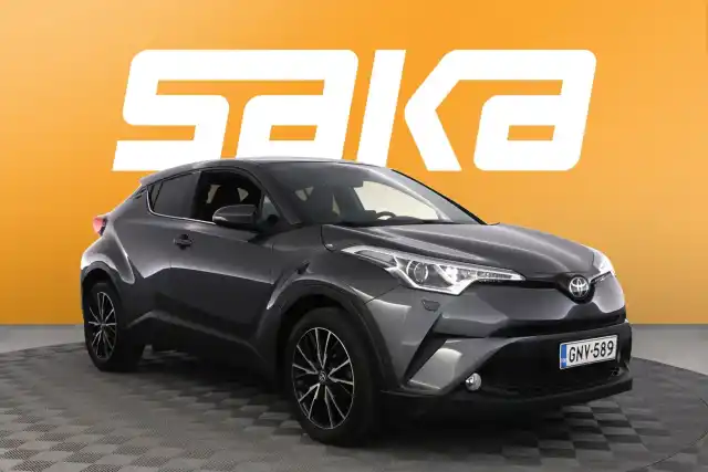 Harmaa Maastoauto, Toyota C-HR – GNV-589