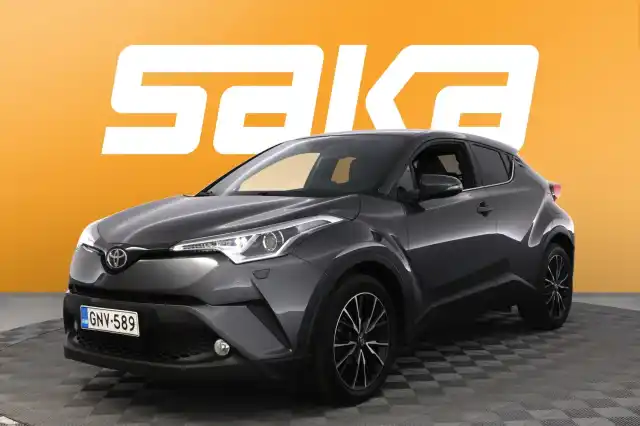 Harmaa Maastoauto, Toyota C-HR – GNV-589
