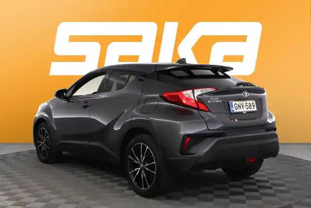 Harmaa Maastoauto, Toyota C-HR – GNV-589