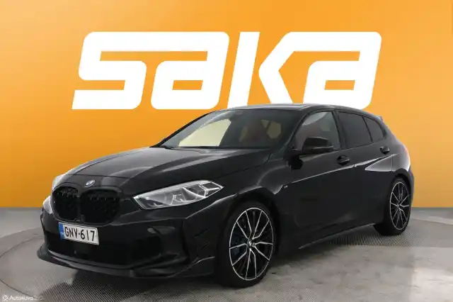 Musta Viistoperä, BMW M135I – GNV-617