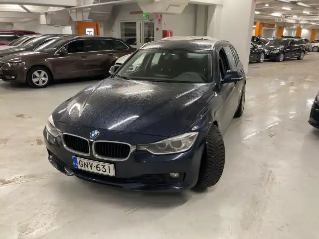 Sininen Farmari, BMW 316 – GNV-631