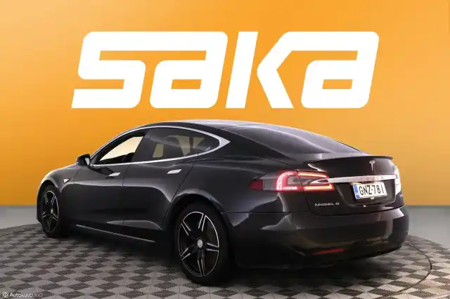 Musta Sedan, Tesla Model S – GNZ-781