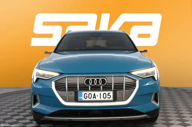 Sininen Farmari, Audi e-tron – GOA-105