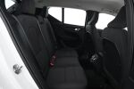 Valkoinen Maastoauto, Volvo XC40 – GOB-197, kuva 15