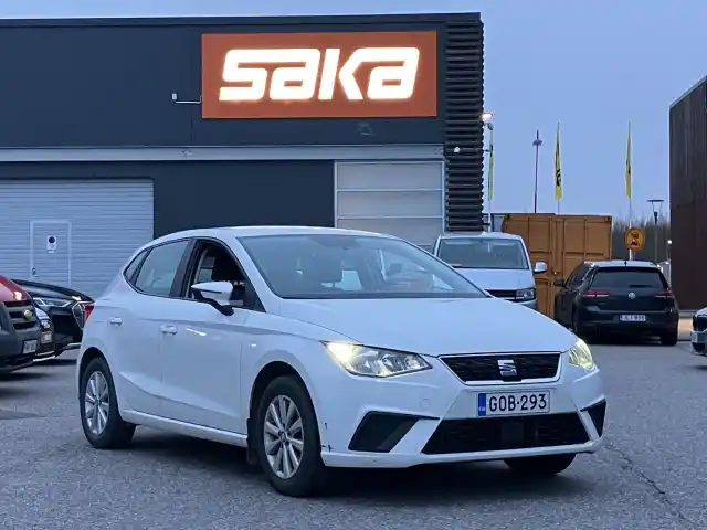 Valkoinen Viistoperä, Seat Ibiza – GOB-293