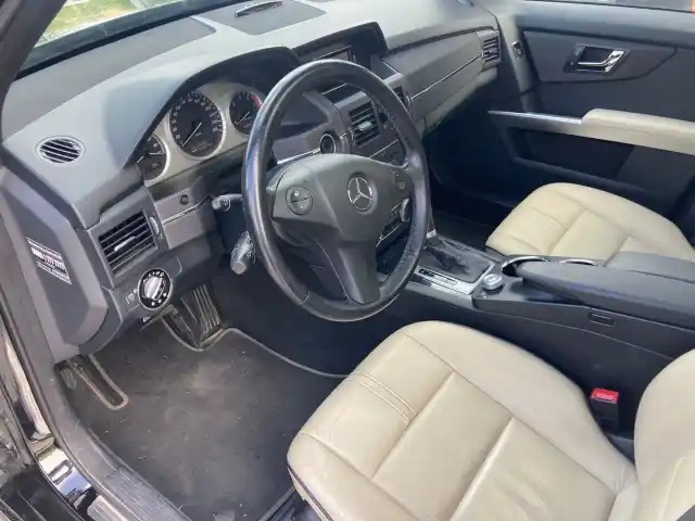  Maastoauto, Mercedes-Benz GLK – GOF-211