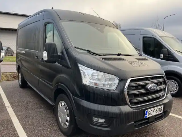 Valkoinen Pakettiauto, Ford Transit – GOF-608