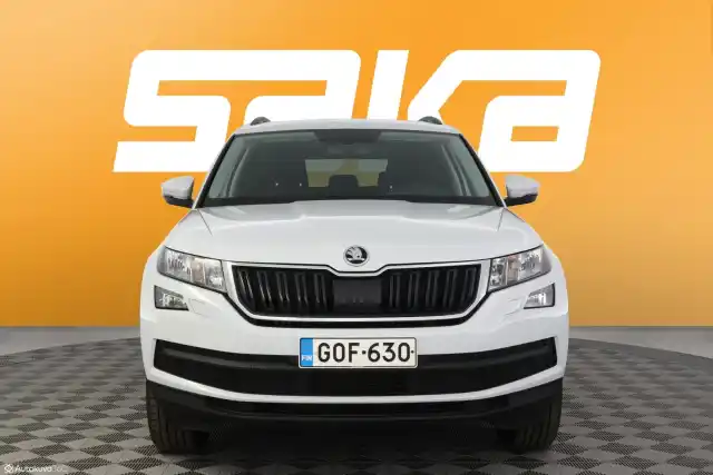 Valkoinen Maastoauto, Skoda Kodiaq – GOF-630