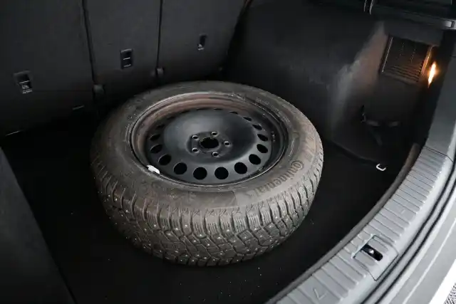 Valkoinen Maastoauto, Skoda Kodiaq – GOF-630