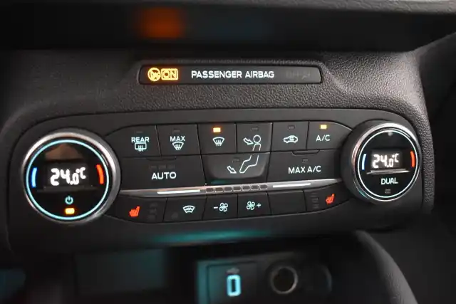 Valkoinen Viistoperä, Ford Focus – GOF-678