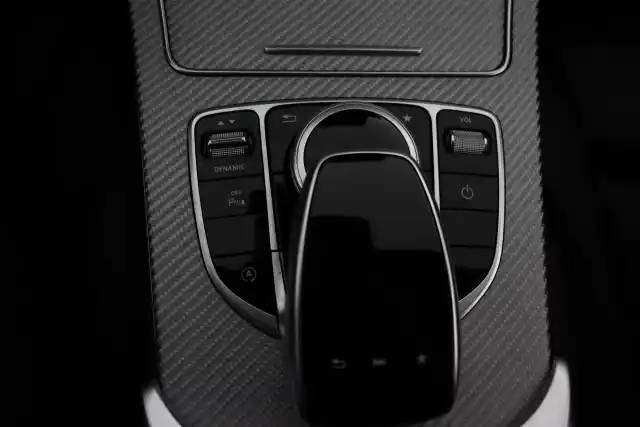 Hopea Farmari, Mercedes-Benz C – GOF-951