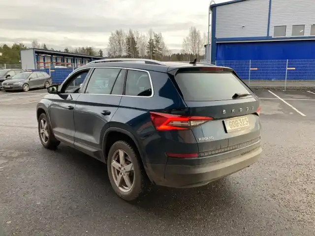 Sininen Maastoauto, Skoda Kodiaq – GOG-323