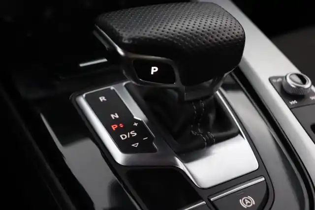 Valkoinen Viistoperä, Audi A5 – GOH-446