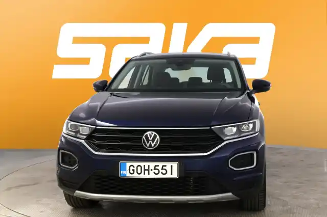 Sininen Maastoauto, Volkswagen T-Roc – GOH-551