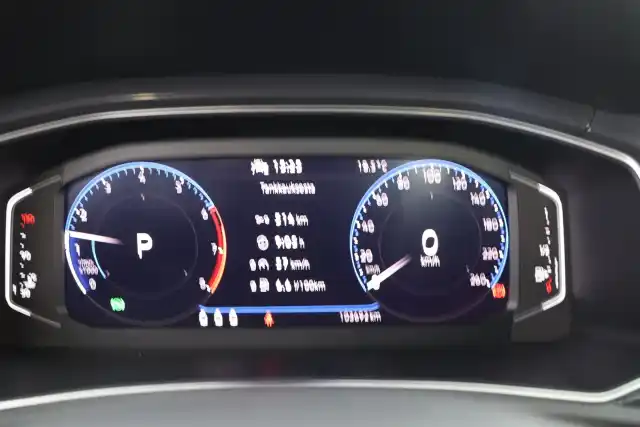 Sininen Maastoauto, Volkswagen T-Roc – GOH-551