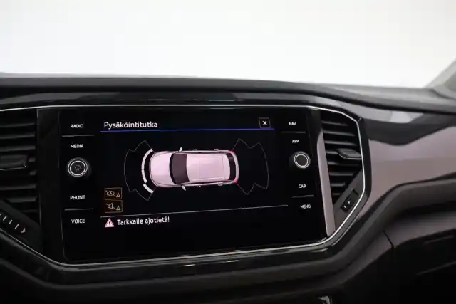 Sininen Maastoauto, Volkswagen T-Roc – GOH-551
