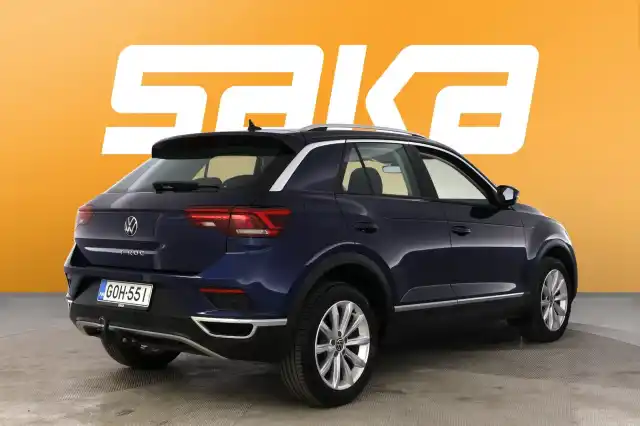 Sininen Maastoauto, Volkswagen T-Roc – GOH-551