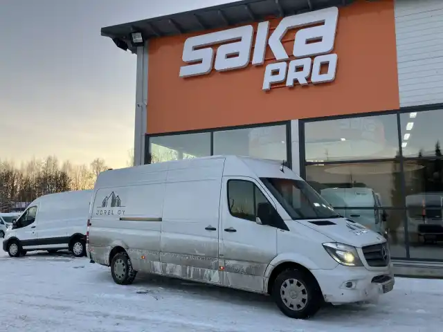 Valkoinen -, Mercedes-Benz Sprinter – GOI-294