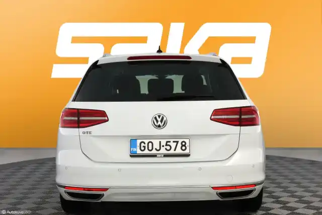 Valkoinen Farmari, Volkswagen Passat – GOJ-578