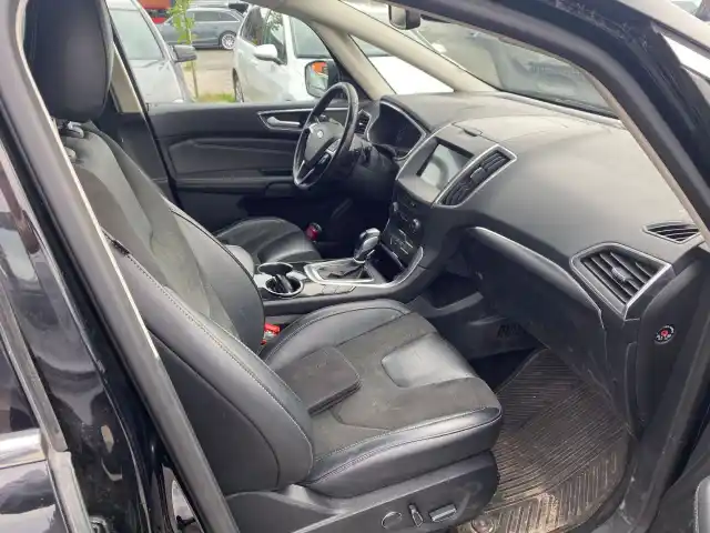 Musta Tila-auto, Ford S-Max – GOK-934
