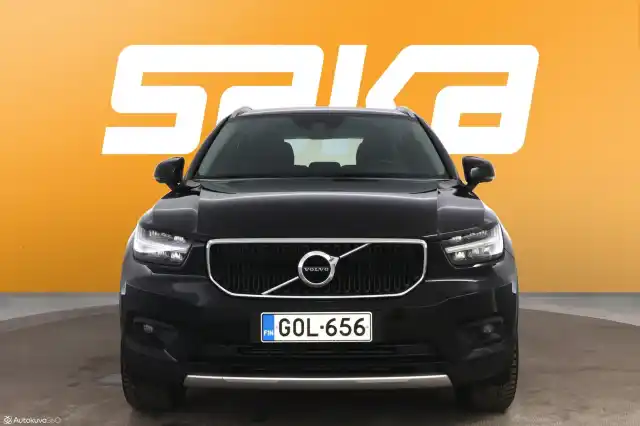 Musta Maastoauto, Volvo XC40 – GOL-656