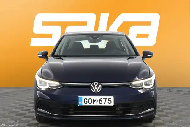Sininen Viistoperä, Volkswagen Golf – GOM-675