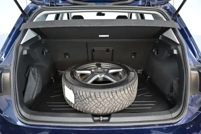 Sininen Viistoperä, Volkswagen Golf – GOM-675