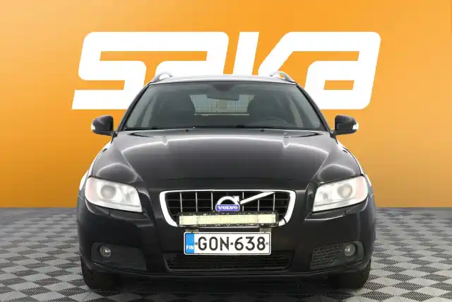 Musta Farmari, Volvo V70 – GON-638