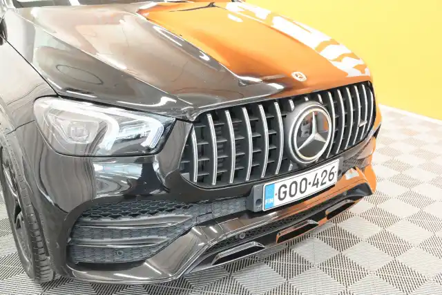 Musta Maastoauto, Mercedes-Benz GLE – GOO-426