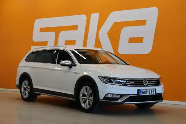 Valkoinen Farmari, Volkswagen Passat – GOP-118