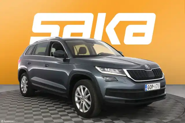 Harmaa Maastoauto, Skoda Kodiaq – GOP-171