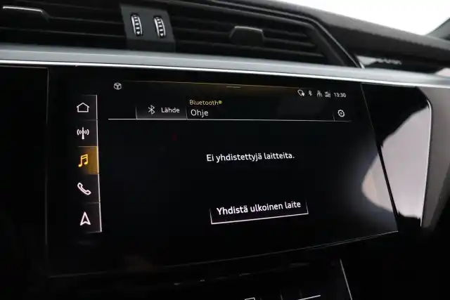 Musta Maastoauto, Audi e-tron – GOP-602