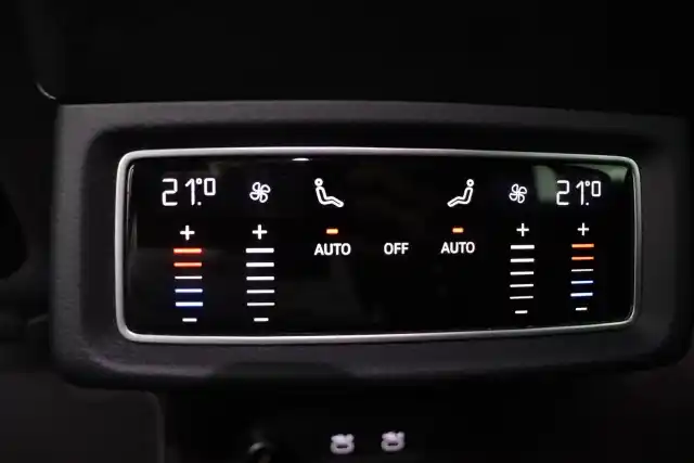 Musta Maastoauto, Audi e-tron – GOP-602