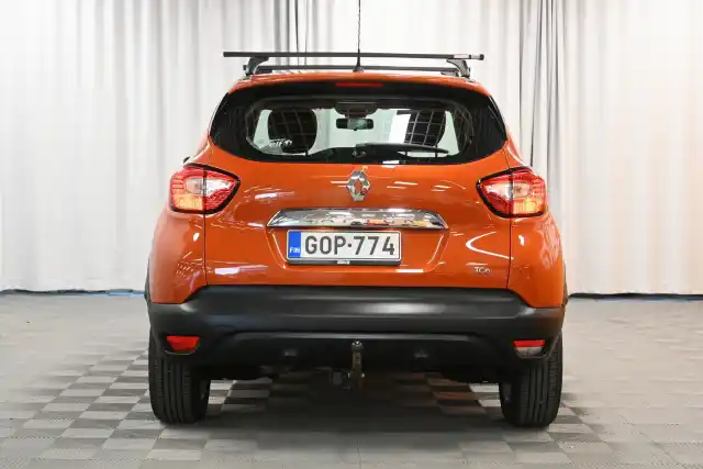 Oranssi Viistoperä, Renault Captur – GOP-774