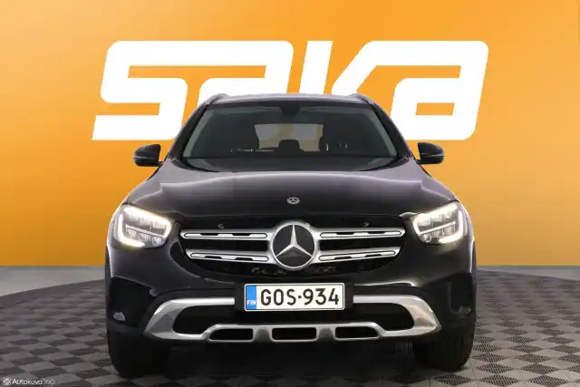 Musta Maastoauto, Mercedes-Benz GLC – GOS-934