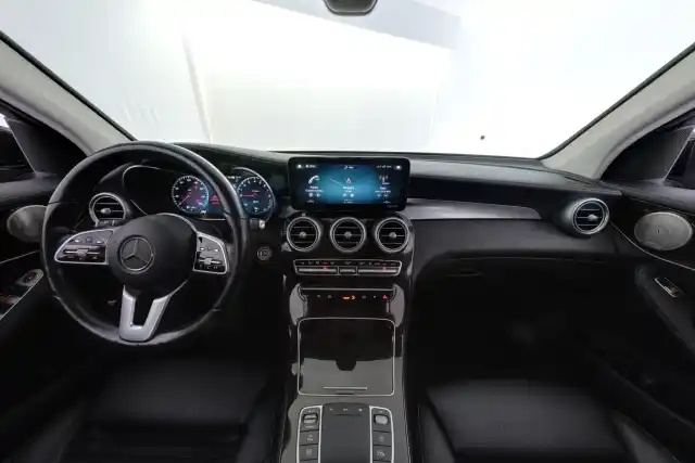 Musta Maastoauto, Mercedes-Benz GLC – GOS-934