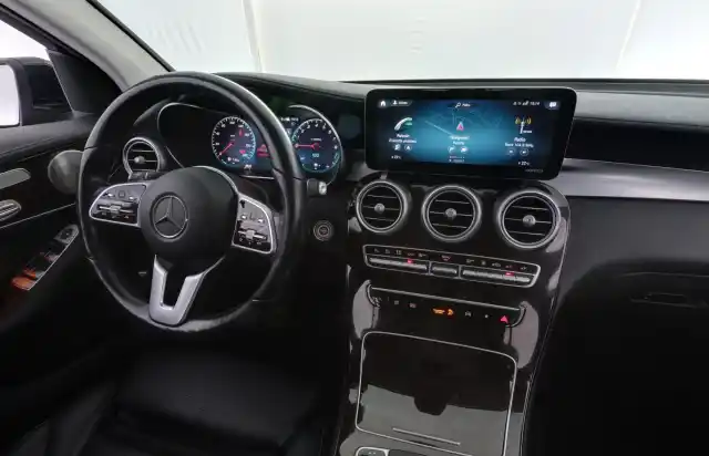 Musta Maastoauto, Mercedes-Benz GLC – GOS-934