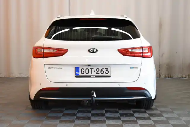 Valkoinen Farmari, Kia Optima – GOT-263