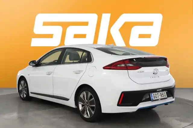 Valkoinen Viistoperä, Hyundai IONIQ PLUG-IN – GOT-950