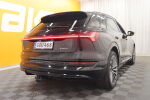 Musta Maastoauto, Audi e-tron – GOU-468, kuva 7