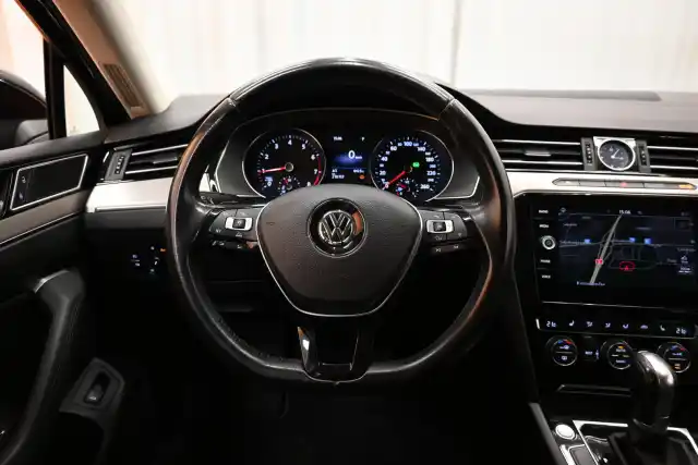 Musta Farmari, Volkswagen Passat – GOV-118