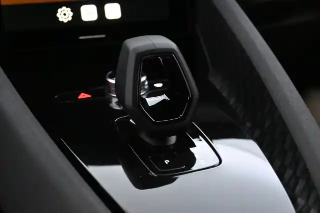 Harmaa Viistoperä, Polestar 2 – GOV-739