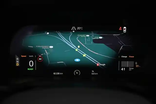 Harmaa Viistoperä, Polestar 2 – GOV-739