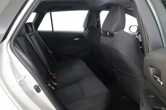 Hopea Farmari, Toyota Corolla – GOV-815