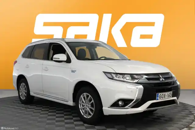 Valkoinen Farmari, Mitsubishi Outlander PHEV – GOX-163