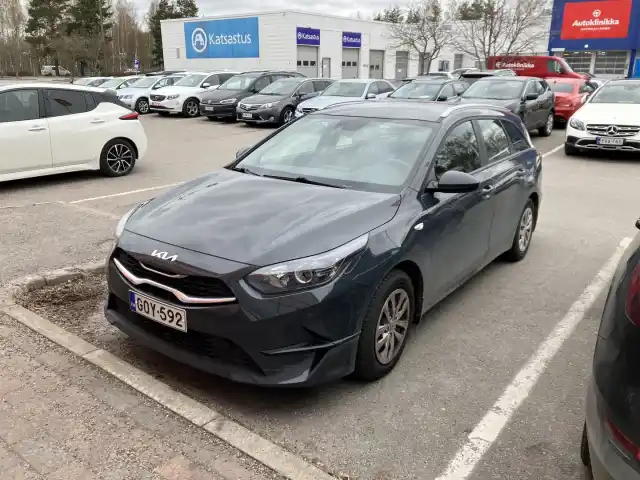 Harmaa Farmari, Kia Ceed – GOY-592